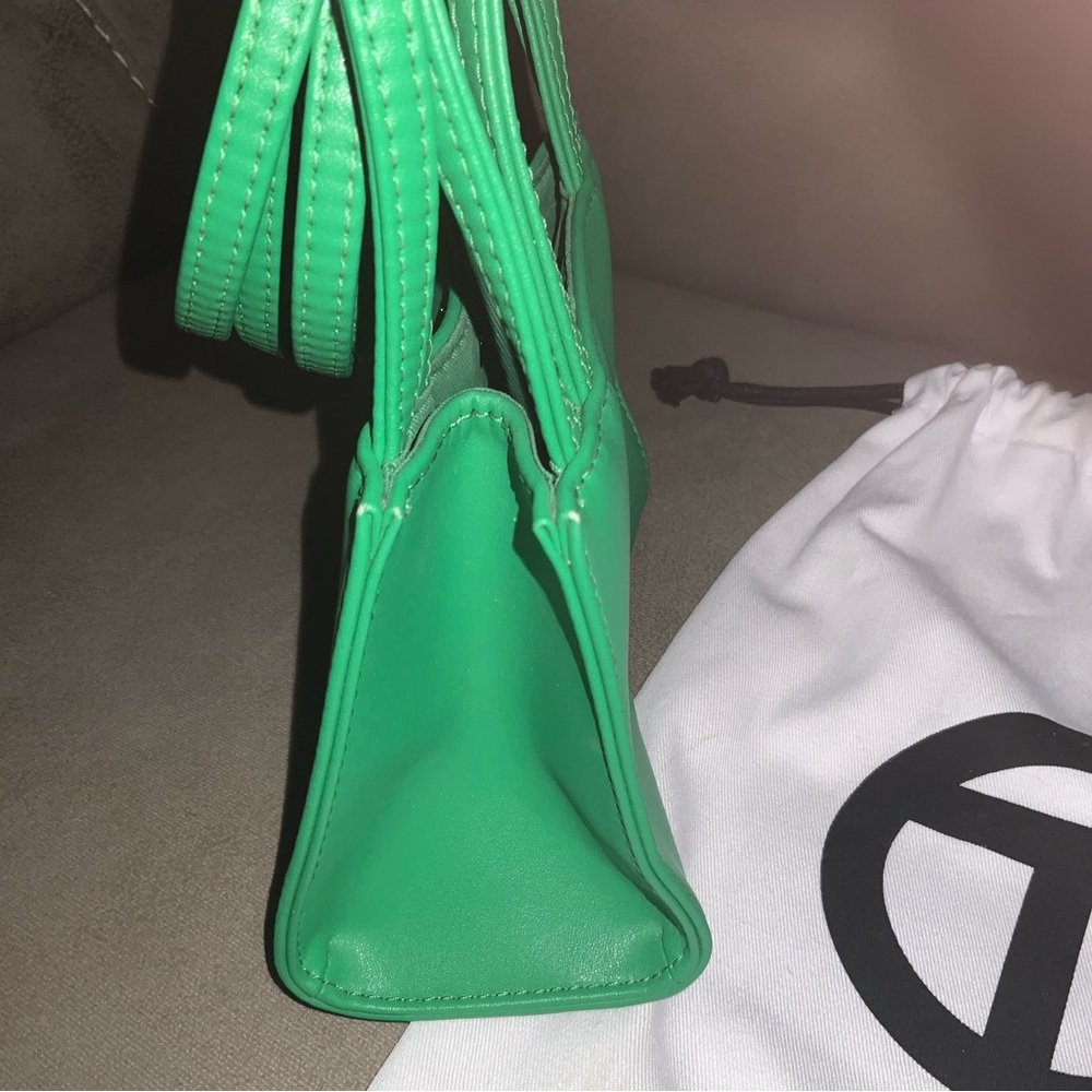 Green Screen Telfar bag - Picture 3 of 6